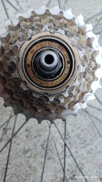 koło rowerowe 700c wolnobieg 6 rzędowy MF-HG20 shimano
