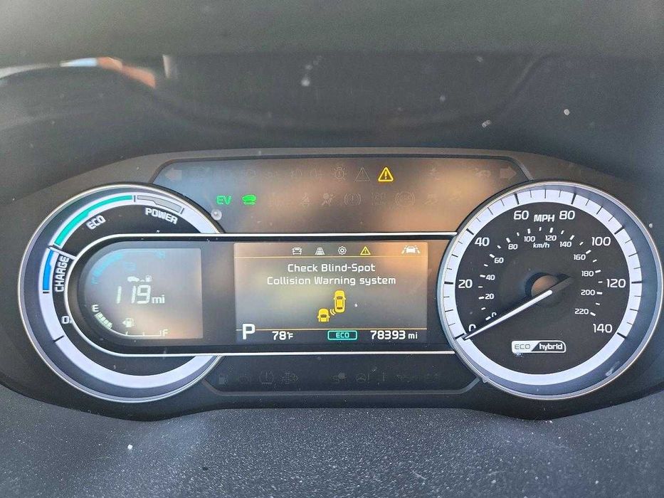 2022 Kia Niro LXS