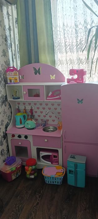 Продам Дитячу кухню