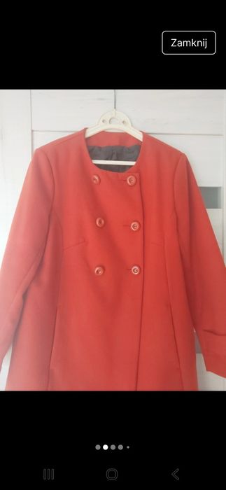 Płaszczyk damski w ceglastym kolorze