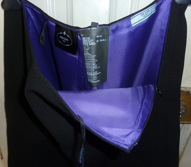 Saia nova italiana lã preta Prada 46 IT / 40 PT - SALDO