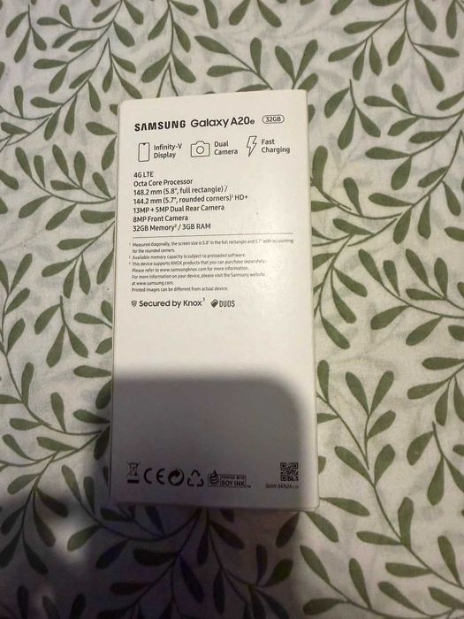 Samsung Galaxy A20e 32GB Como Novo - c/Caixa