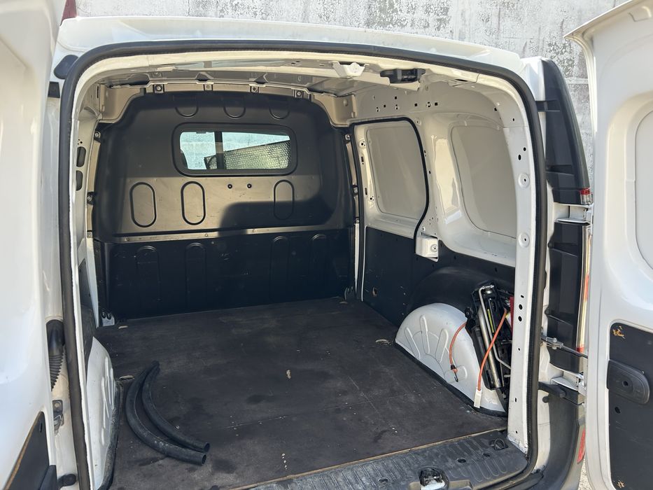 Renault kangoo 6vel iva dedutivel