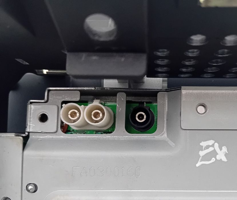 Display / ecrã de informações SEAT Leon Sportstourer (KL8)