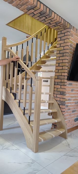 Tarasy z drewna balustrady