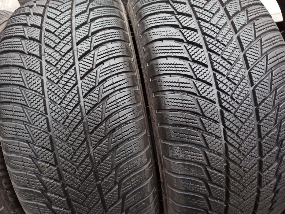 Зимняя резина 285/45 R21 Bridgestone Blizzak LM001 Run Flat