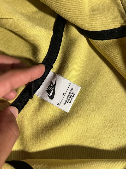 Nike Teech Fleece