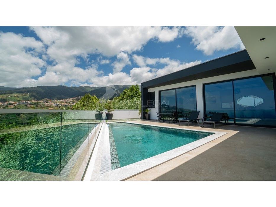 Serenity Villa