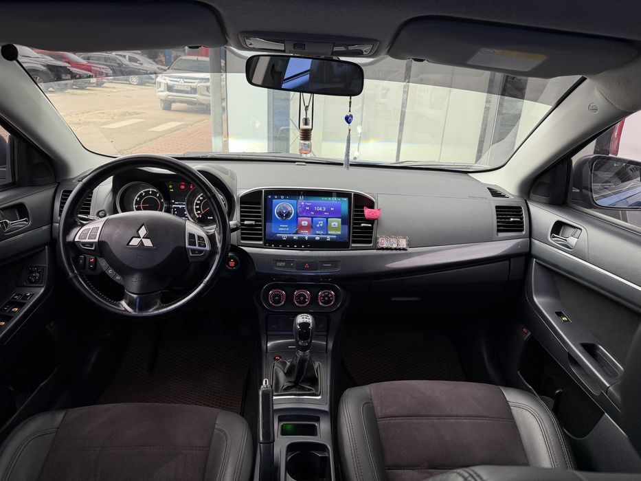 Mitsubishi Lancer X, lancer 10