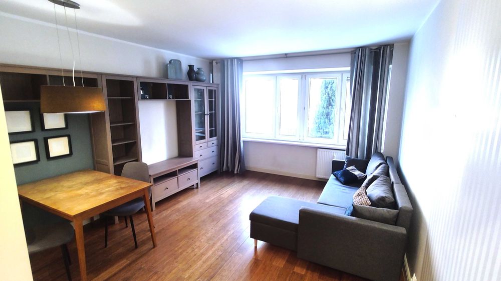 Wynajmę ładne 2 pokojowe mieszkanie na Mokotowie niedaleko Galerii M