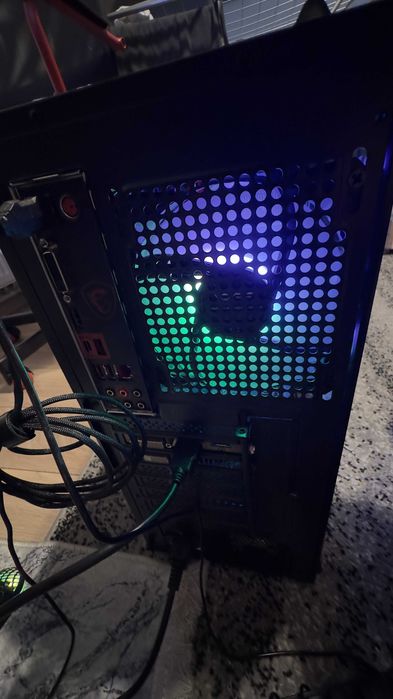 Komputer gamingowy i7 8700,16GB RAM-idealny do rozbudowy - Nowe części