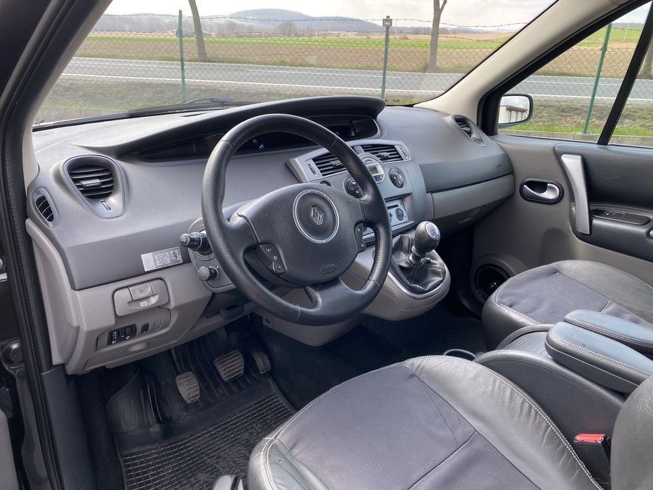 Renault Scenic lift 1.9 130KM klimatronic alusy zadbany