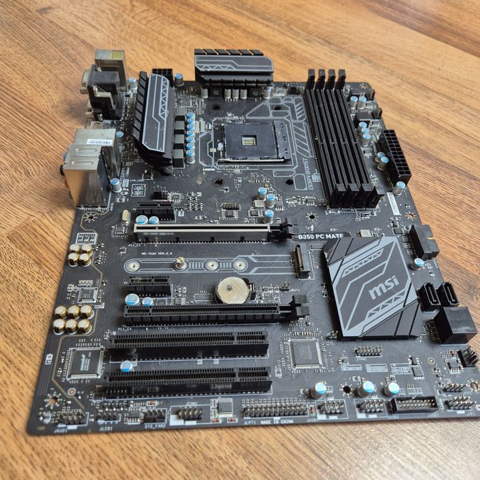 ryzen1700x b350 tomahawk  850w ジャンクpc ryzen1700x b350 tomahawk 850w ジャンクpc ryzen1700x b350