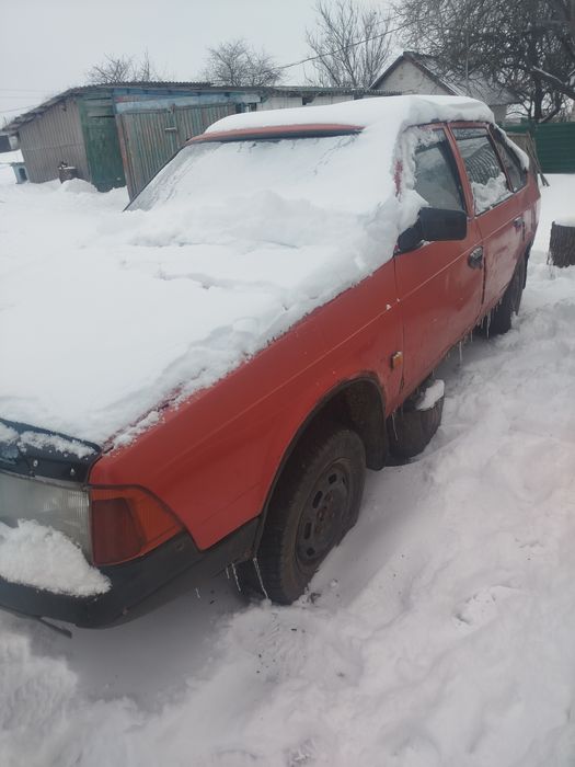 Продам Москвич 2141