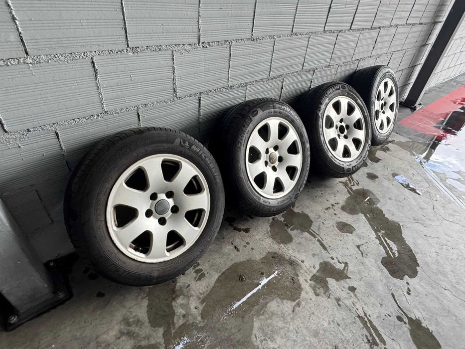 Jantes AUDI 15 com pneus 195/65/15