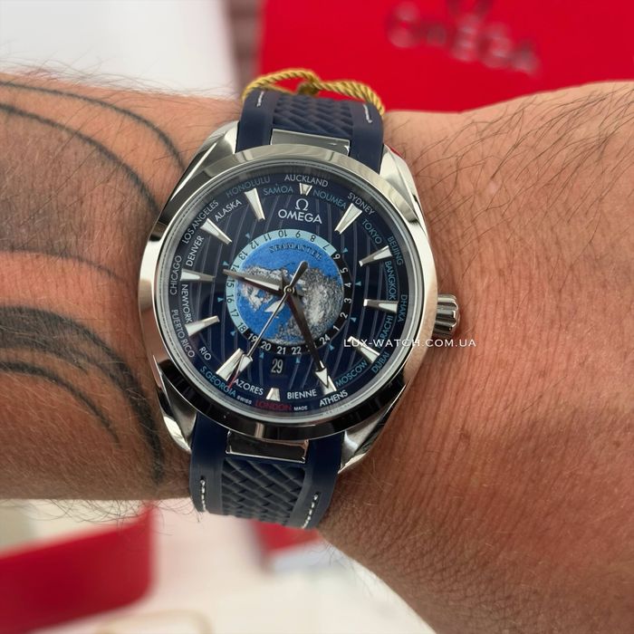 Часы Omega Seamaster Aqua Terra Worldtimer