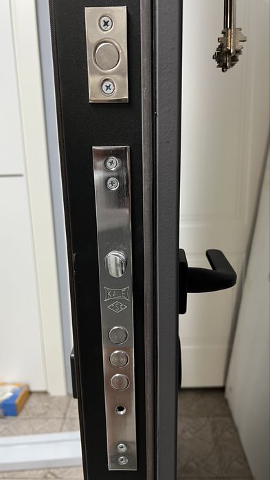 Дверь входная Распродажа