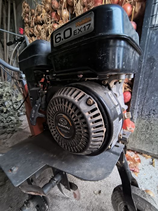 Motoenxada Husqvarna 169cc