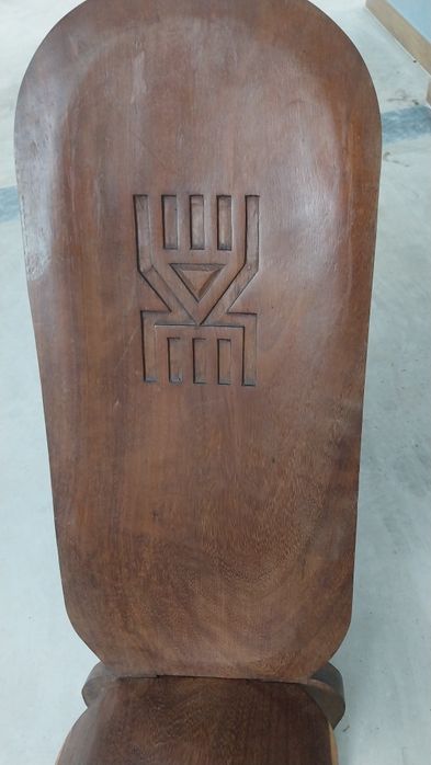 Cadeira madeira maciça