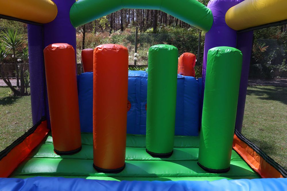 Insuflável OBSTÁCULOS novo!