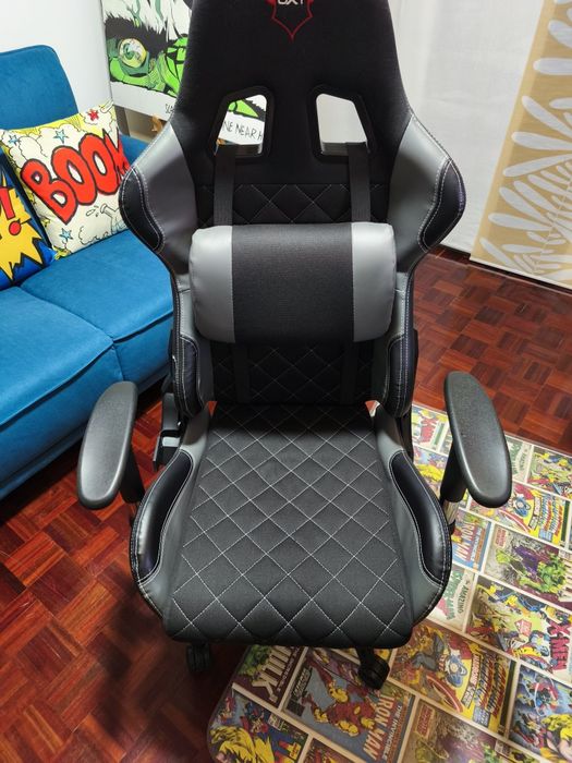 Cadeira Gaming GXT usada