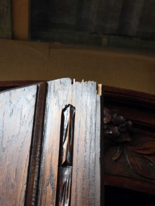 Szafa dębowa Ludwik, rzeźbiona #2491 Stylowy Węgrów