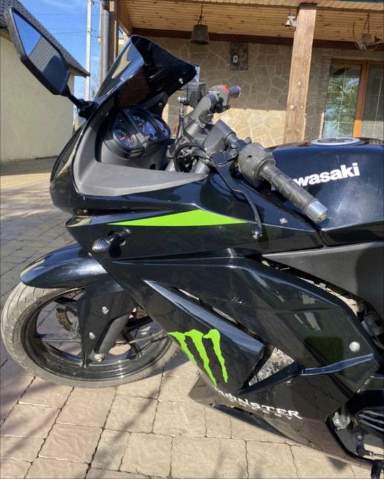 Мотоцикл Kawasaki Ninja 250R