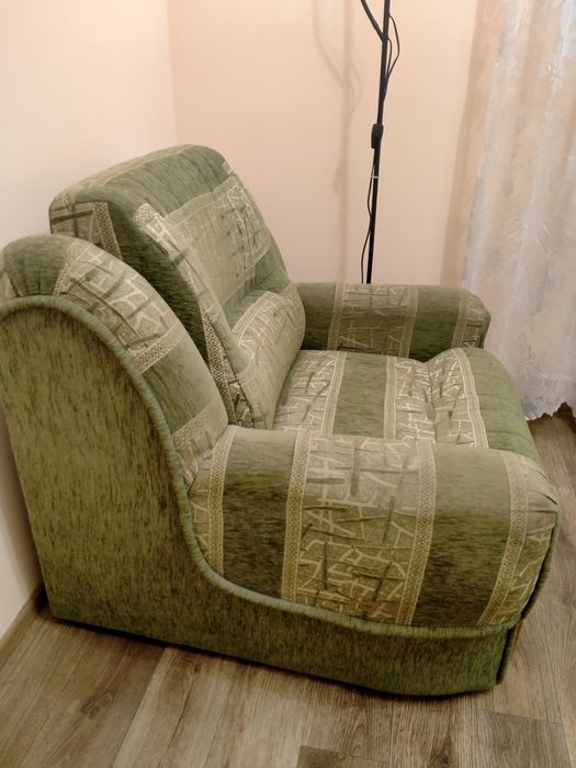 софа,крісло розкладне б/у