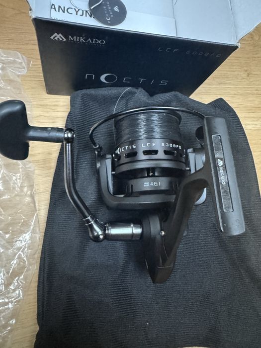 Kołowrotek mikado noctis