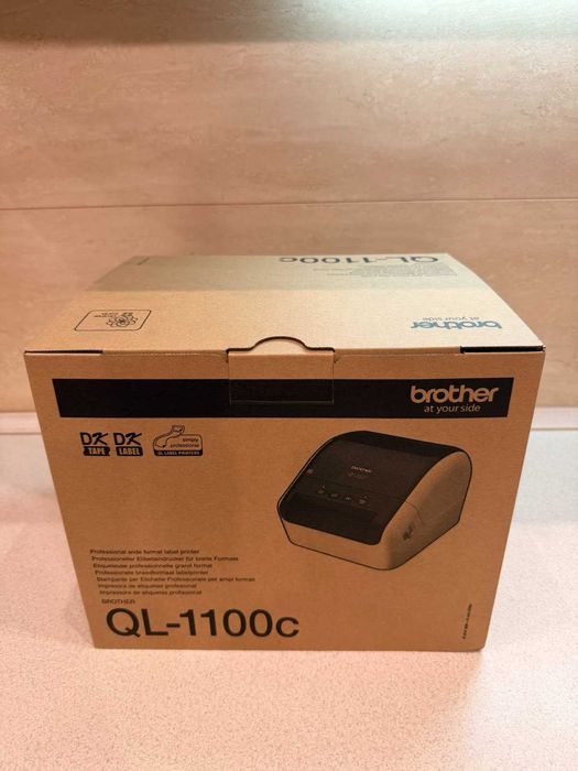Принтер етикеток Brother QL-1100c термопринтер