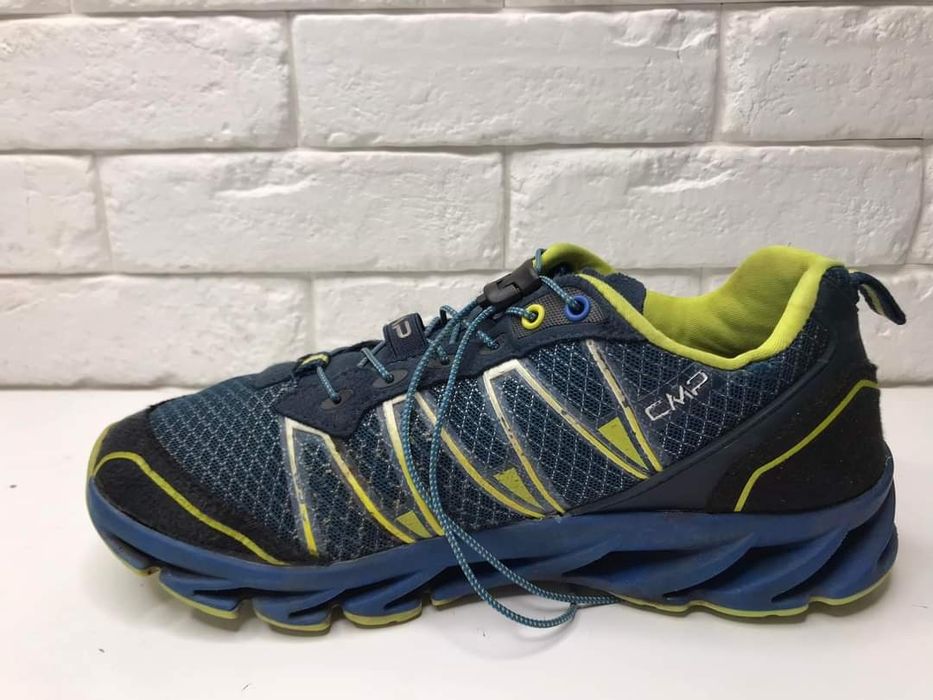 Buty sportowe chłopięce CMP Rozmiar 39