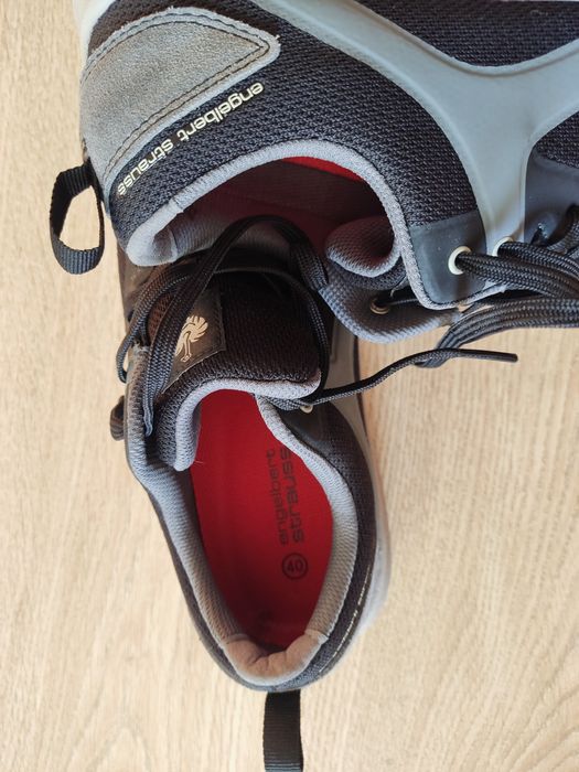 Buty robocze nowe.