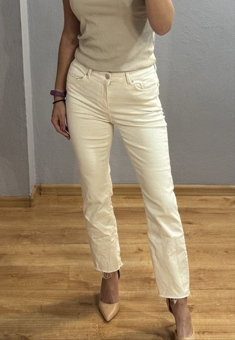 Spodnie ecru dzowny