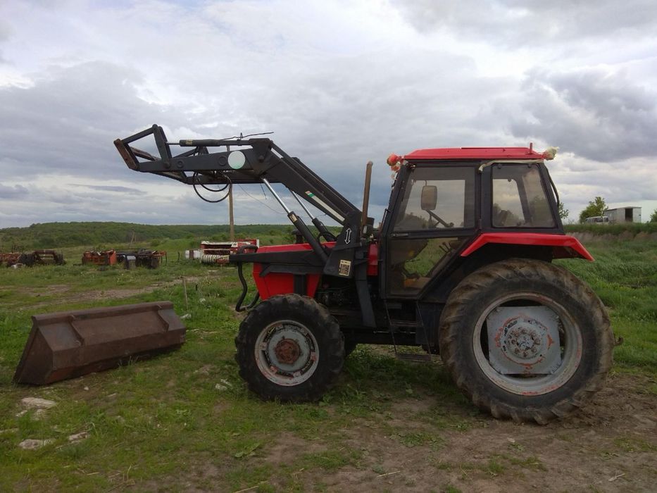 Продам трактор CASE 1494 з фронтальним навантажувачем