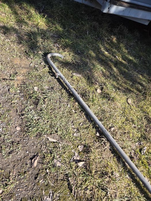 Tyczka do otwierania dachu naczepy