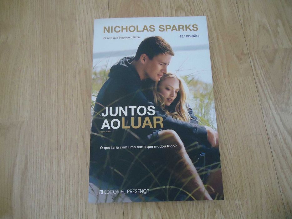 Livro ''Juntos ao luar''