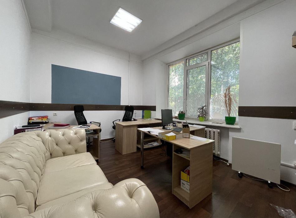 Краща ціна, проспект Науки, метро Деміївська, приміщеня 175 кв.м