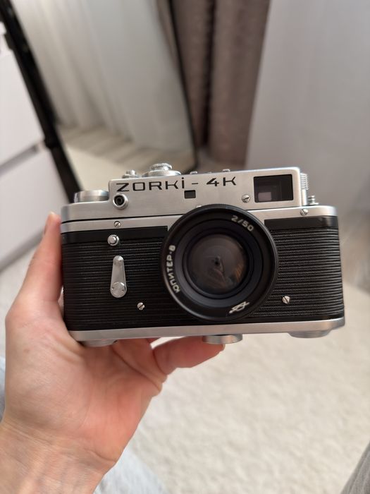 Вінтажний фотоапарат (плівковий) Zorki 4к