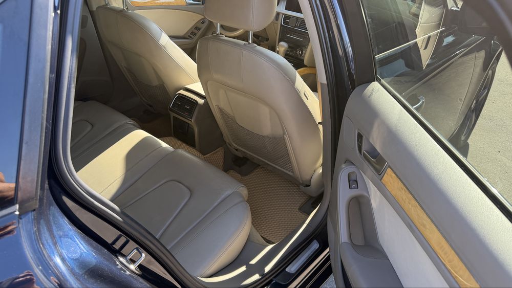 Ауді А4B8 Quattro Premium