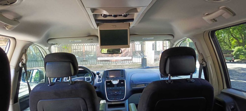 chrysler town & country 3.6