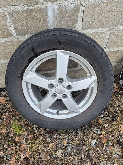 opony na śmietnik za to felgi dobre