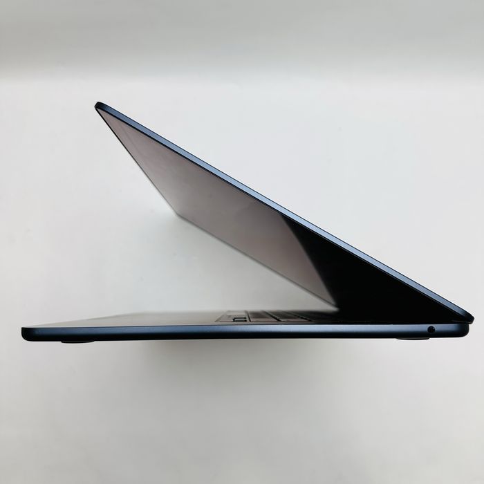 MacBook Air 15" 2024 M3 Midnight 16GB 256GB SSD