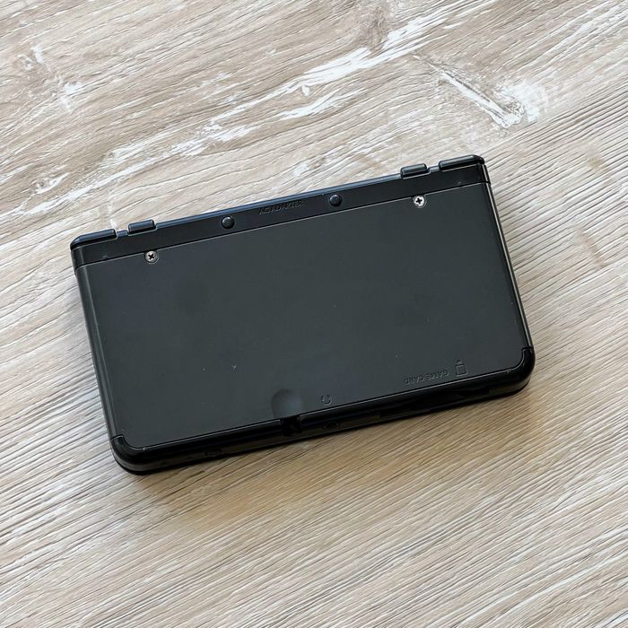 New Nintendo 3DS Preta