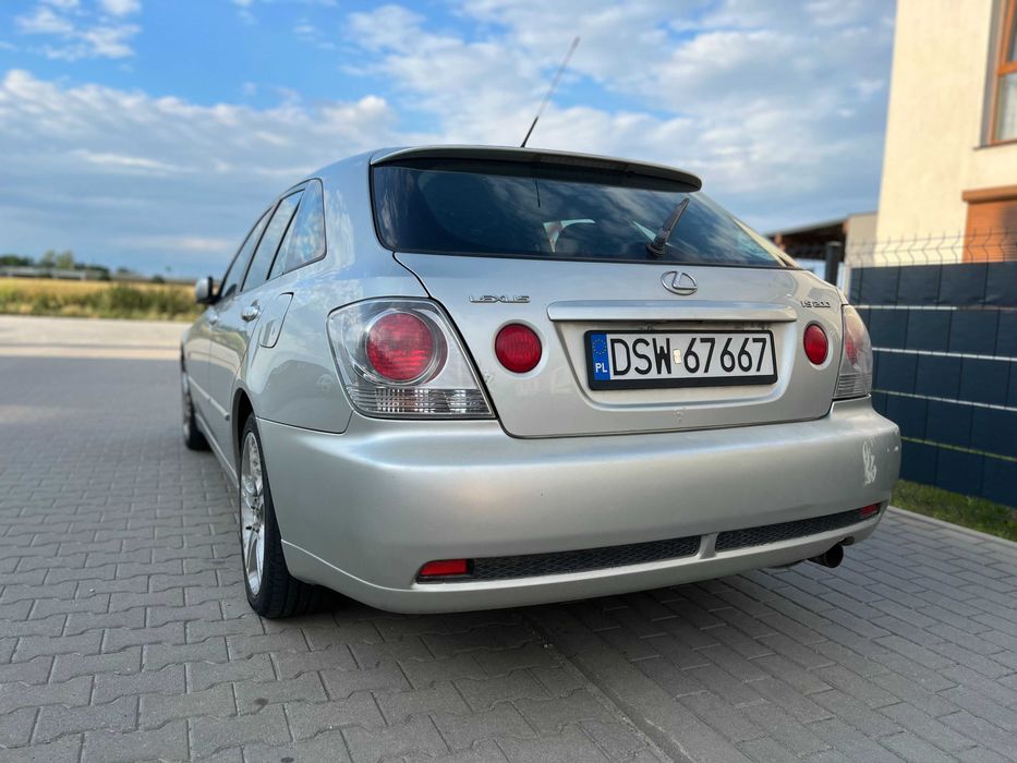 Lexus IS 200 Sport Cross 2003 LPG Mirk w OLX pl