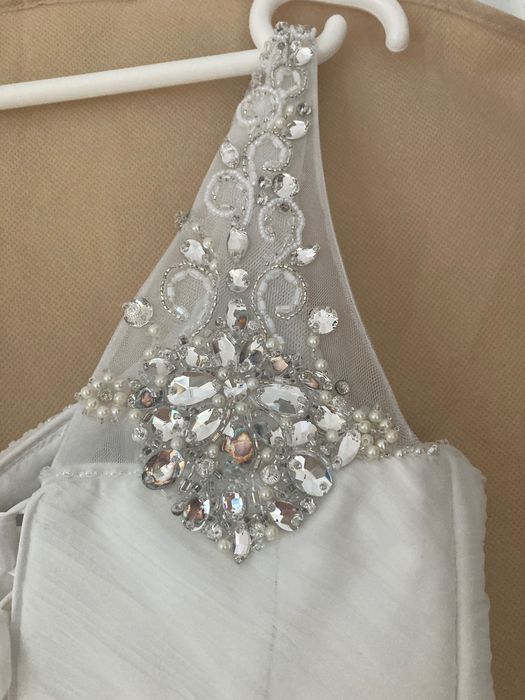 Piękna Suknia Ślubna + dwa welony (komplet)