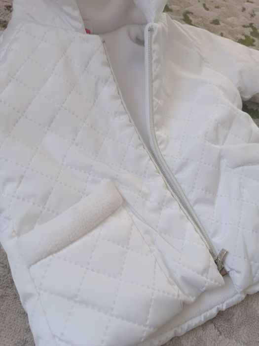 Курточка весняна для дівчинки 68-74