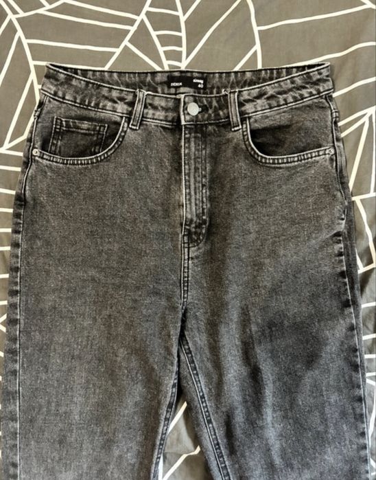 Spodnie jeans 40