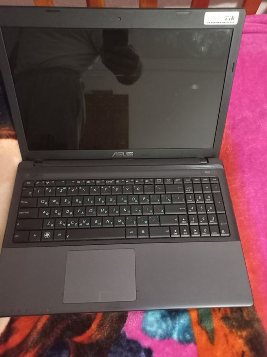 Продам Ноутбук б.у.