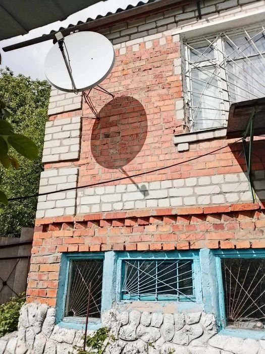 Продам дом двухэтажный, г. Люботин, Харьковская обл