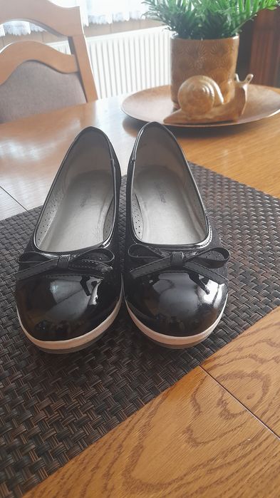 Balerinki lakierowane